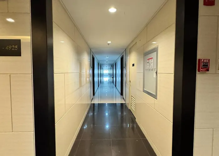 Budget-friendly In Makati Apartment *